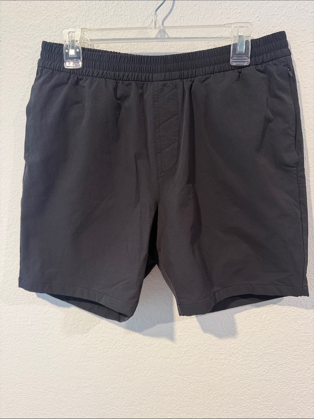 Outdoor voices men’s shorts
